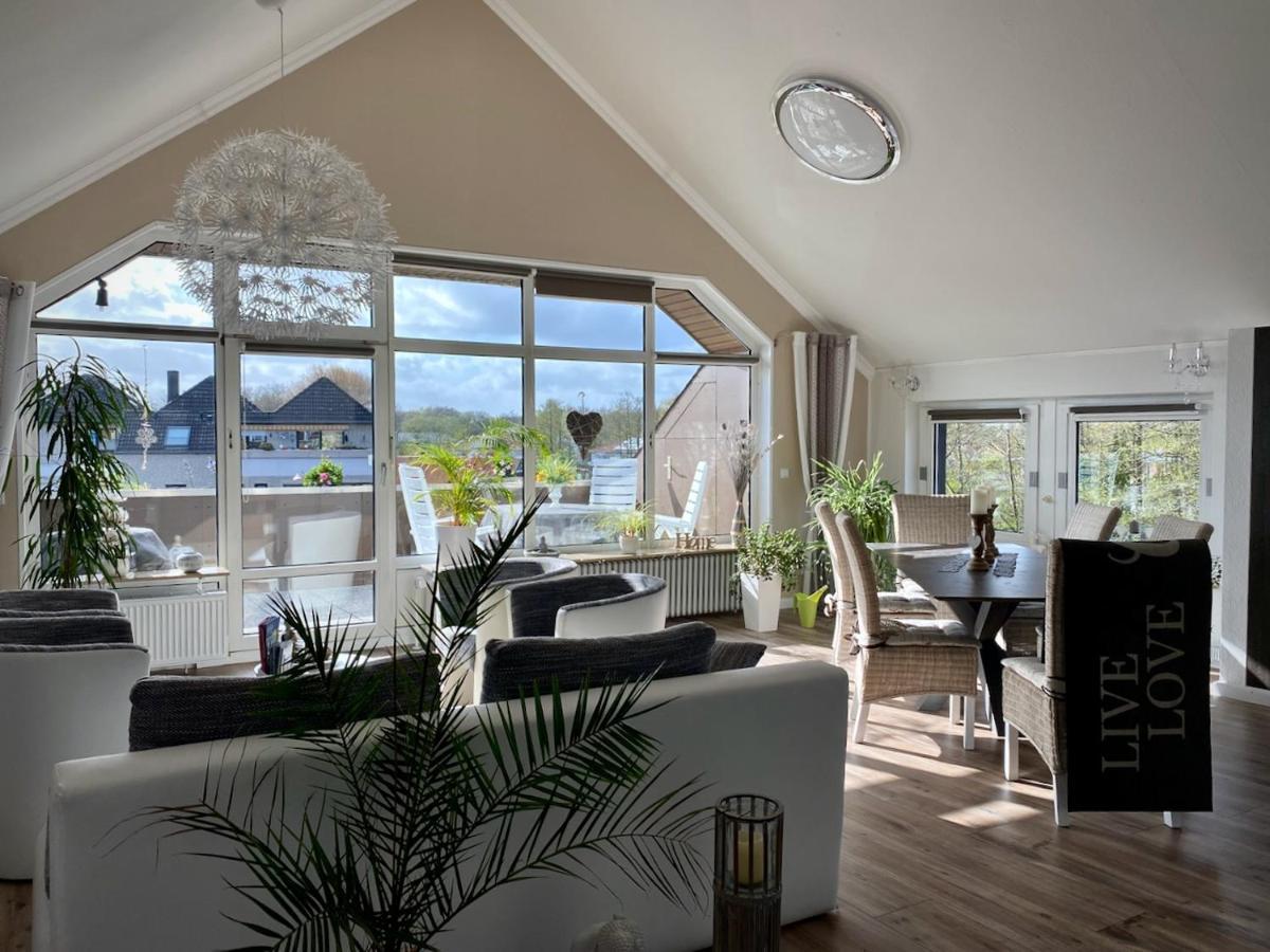 Luxuriose Ferienwohnung Fur 2-4 In Бад Цвишенан Екстериор снимка