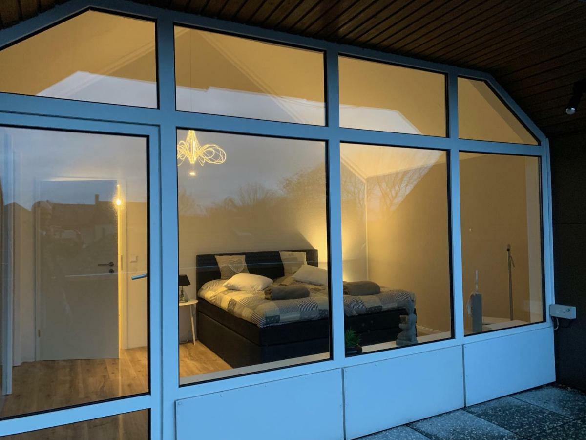 Luxuriose Ferienwohnung Fur 2-4 In Бад Цвишенан Екстериор снимка