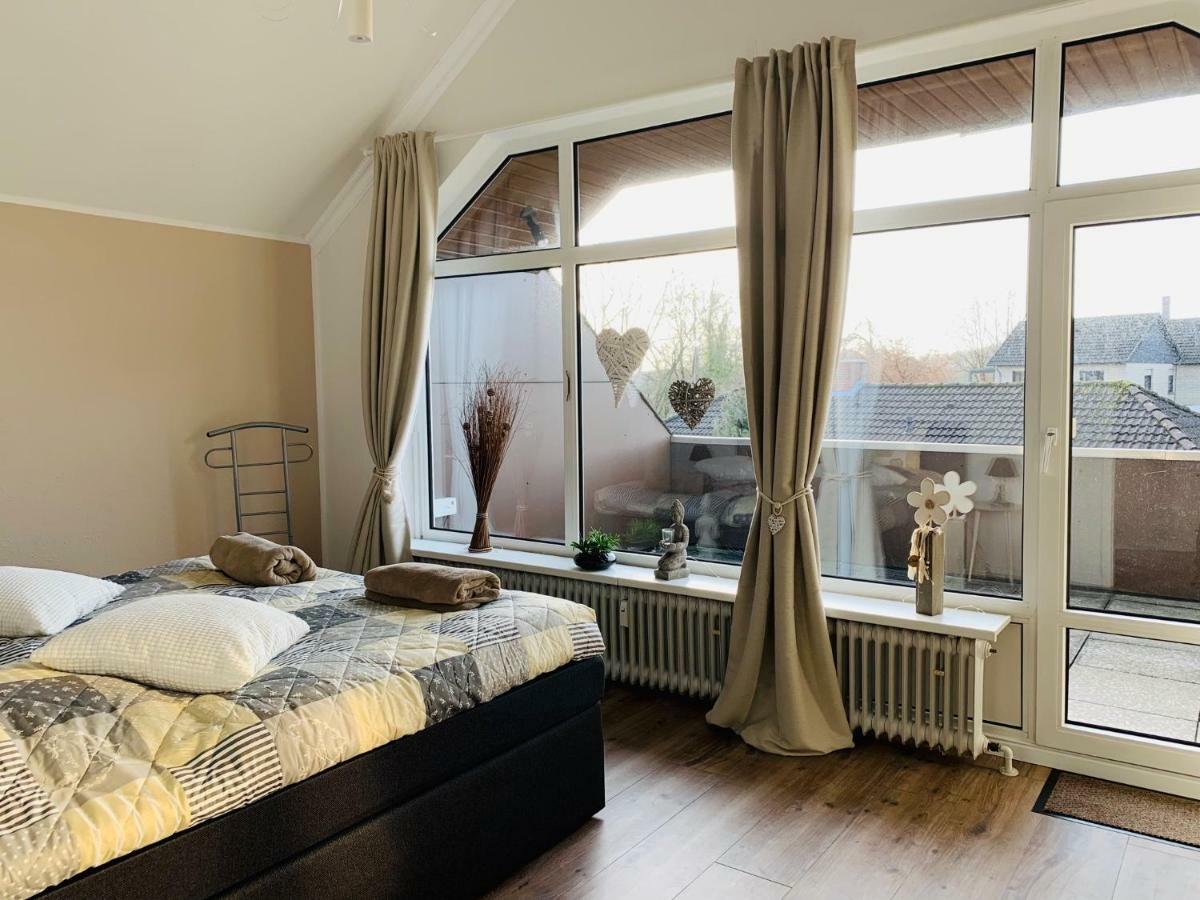 Luxuriose Ferienwohnung Fur 2-4 In Бад Цвишенан Екстериор снимка